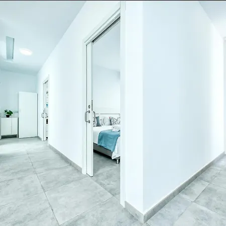 別荘 Karma 1 A 25m Del Mar カレタ・デ・ファマラ